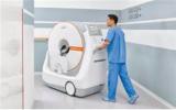 东软医疗团队成功推出的移动CT扫描单元“雷神”