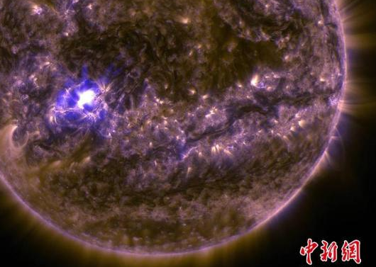 俄罗斯科学家计划绘制太阳辐射全光谱  揭示太阳耀斑特性