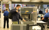 TSA探索基于断层扫描的检查技术 减少机场排队安检时间