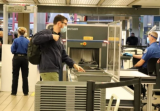 TSA探索基于断层扫描的检查技术 减少机场排队安检时间
