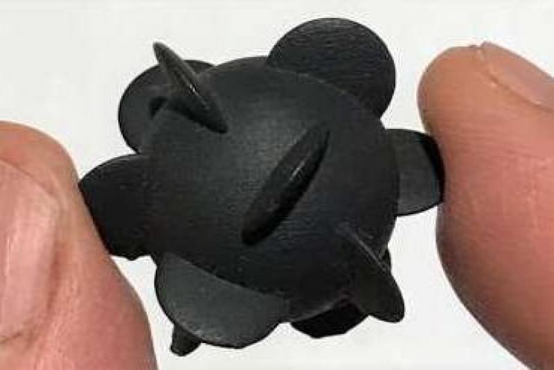 独特的 3D 打印形状撼动了开尔文勋爵 150 年的数学理论