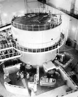 百年瞬间：中国第一座原子反应堆回旋加速器运转