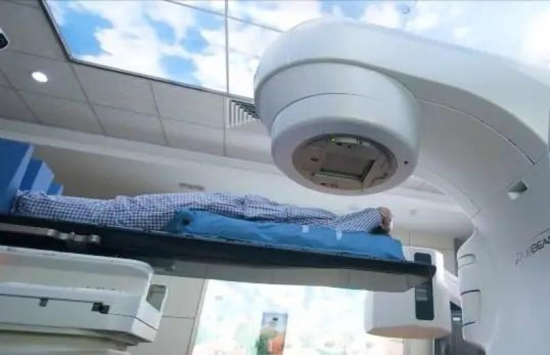 李思进：用核技术为患者＂精准把脉＂