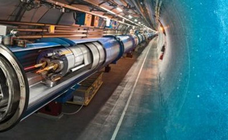 大型强子对撞机（LHC）的低温系统