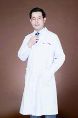 山东青岛市中心医院肿瘤放疗一科，为患者进行了个性化计划性综合治疗