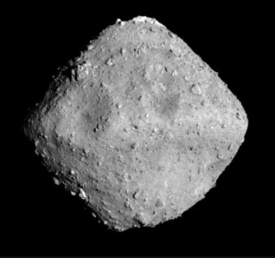 “隼鸟2号”带回的小行星样本含有放射性元素，开启了比太阳还古老的“时间胶囊” 