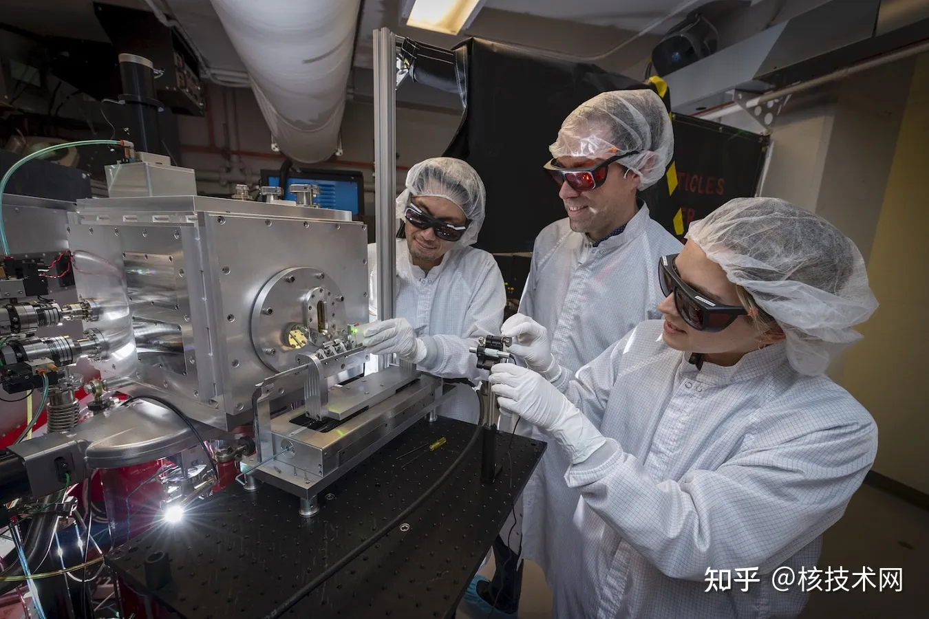 美国劳伦斯伯克利国家实验室激光加速器完成升级