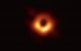模拟预测黑洞存在无线电波热点 有助解释其周围等离子体发光现象