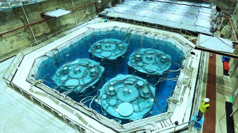 大亚湾中微子实验探测器“入住”国博