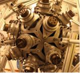 英国国家物理实验室与欧洲核子研究中心合作