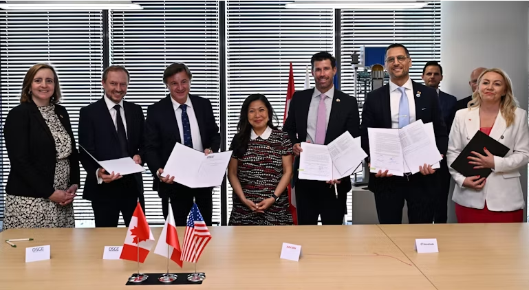 波兰与北美多家企业签署小型堆合作协议