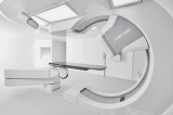 国内首台小型化集成型单室质子治疗系统获批上市