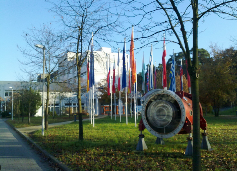 GSI/FAIR实验成功揭示非对称裂变新岛