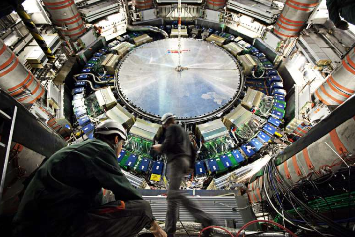 CERN新研究：希格斯玻色子衰变至μ子-反μ子对获新证据