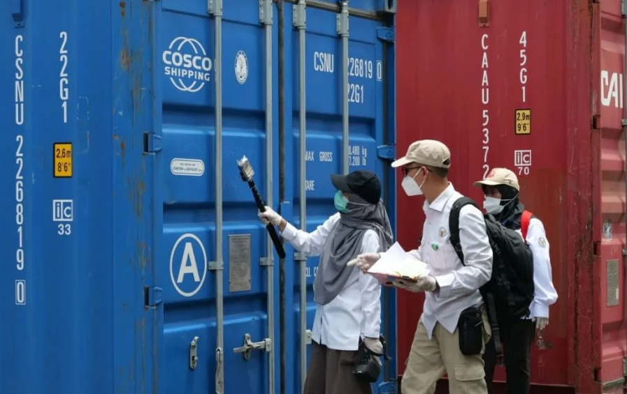 ​ 菲律宾安全转移23个放射性锌粉集装箱