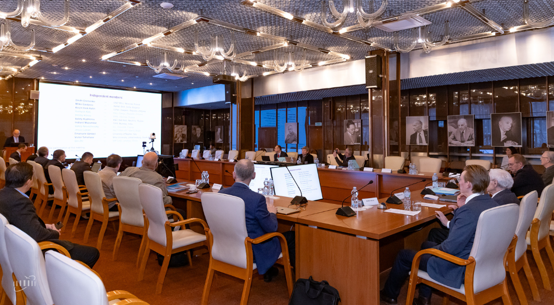 联合核子研究所召开核物理咨询委员会会议，聚焦超重元素与中微子研究新进展