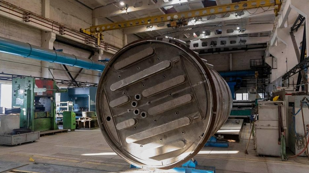 俄罗斯马雅克联合体成功制造大型核燃料后处理塔