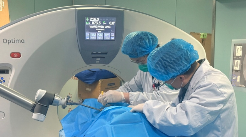 AI导航精准穿刺落地奉贤临床 核医学影像引导迎技术革新