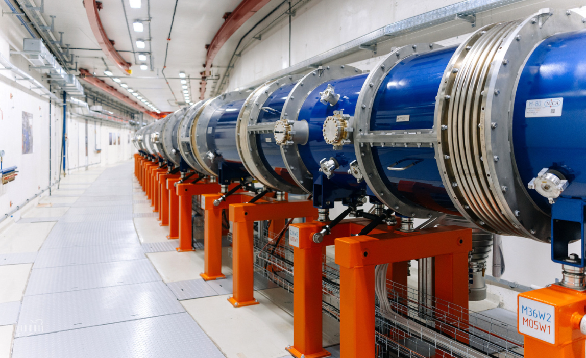 俄罗斯NICA对撞机实现重离子束稳定对撞 推动极端核物质研究