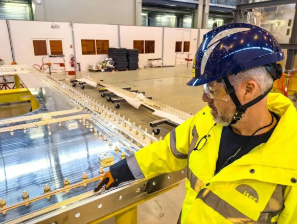 ITER项目攻克核聚变装置关键部件修复难题 创新方案保障超导系统稳定