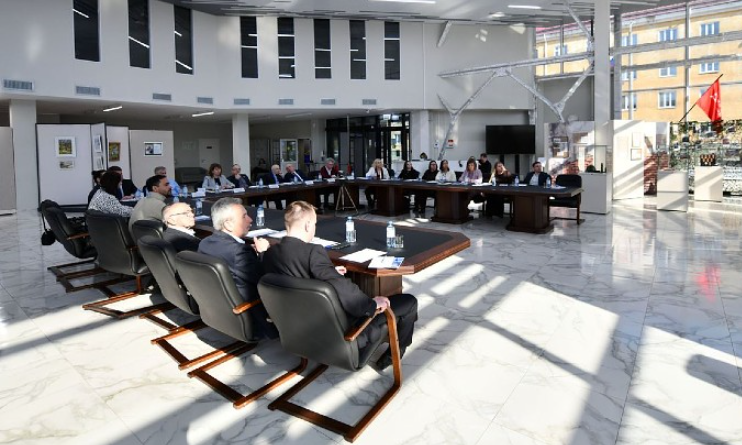 俄罗斯首个近地表核废物贮存场安全运行十年 后续处置设施加速建设