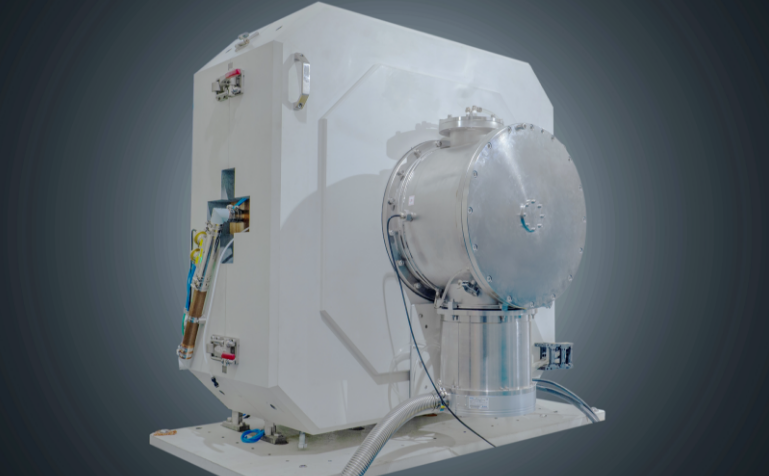 中国原子能科学研究院自主研制的国内首台10MeV超紧凑医用回旋加速器成功出束